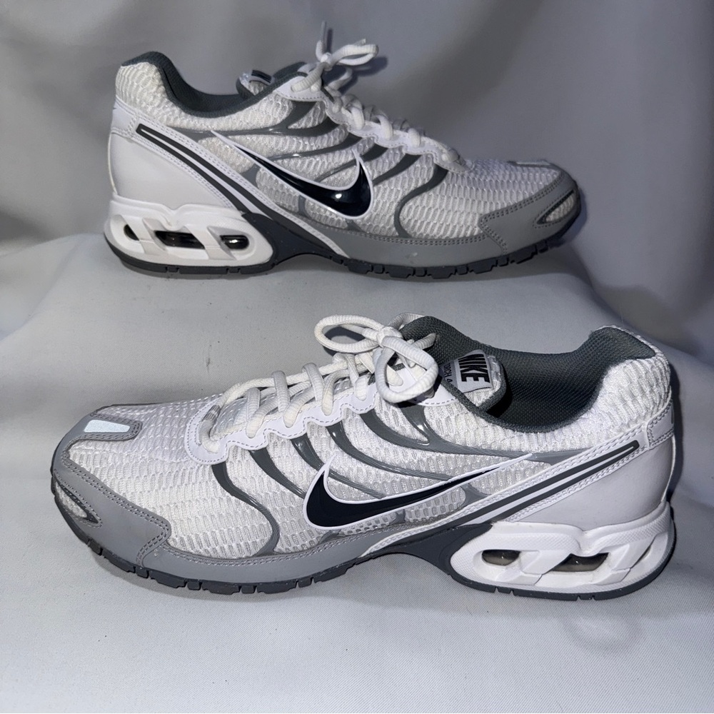 Nike Torch 4 - Men’s Size 12